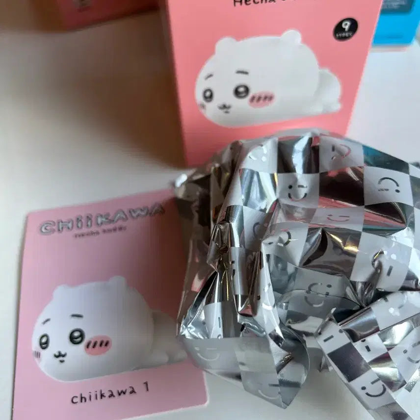 [SOLD OUT] (미개봉) 미니소 먼작귀 미니 피규어 서프라이즈 박스 치이카와
