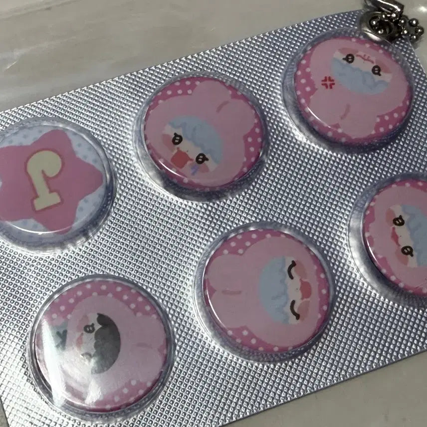 [BUNJANG] NCT DREAM Jaemin Danim Alak Pin Button Badge Sealed / 엔시티드림 재민 다님 알약 핀버튼 뱃지 미개봉