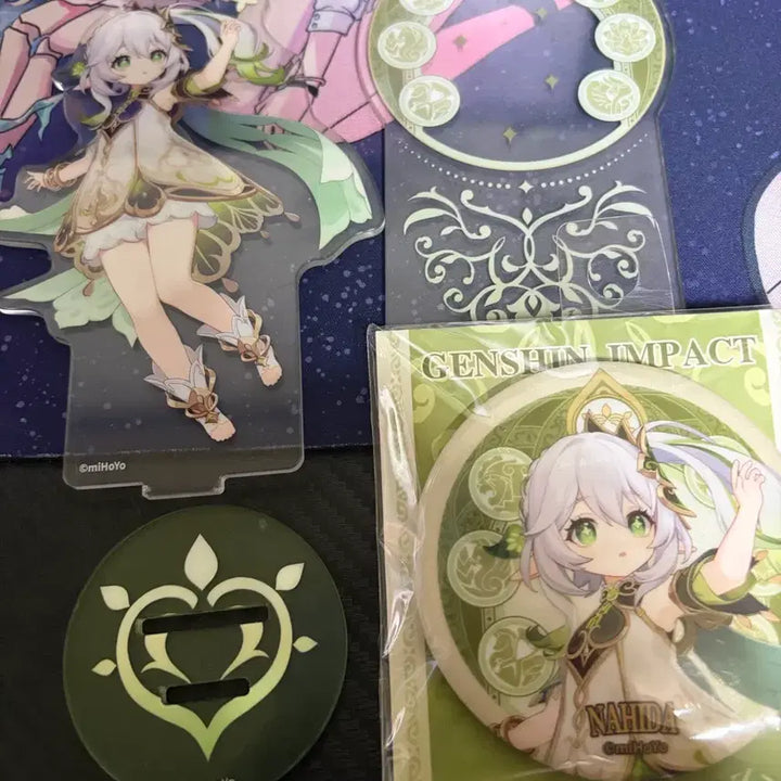 [BUNJANG] Genshin Impact Kaveh Acrylic Stand + Big Can Badge Set / 원신 나히다 아크릴스탠드 + 빅 캔뱃지