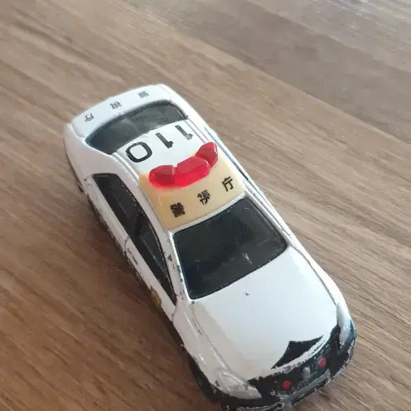 [BUNJANG] Tomica Toyota Crown Patrol Car (110) Toy / 토미카 토요타 크라운 순찰차 (110)