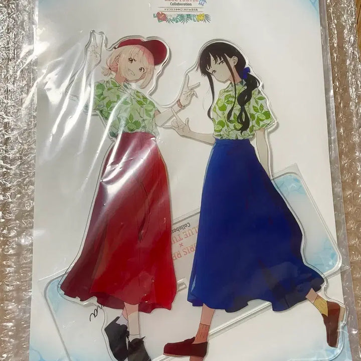 [BUNJANG] Lycoris Recoil Chisato &amp; Takina Collaboration Big Acrylic Stand / 리코리스 리코일 빅아크릴 스탠드