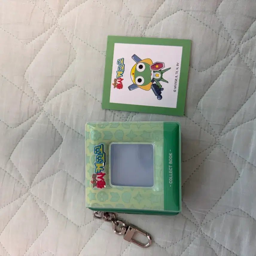 [BUNJANG] Keroro Ttibu Seal Book / 케로로 띠부실북