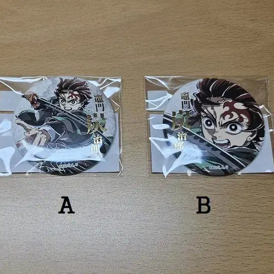 [BUNJANG] Demon Slayer: Kimetsu no Yaiba Mugen Train Arc Endroll C107 Kuji E Prize Tanjiro Can Badge / 귀멸의 칼날 무한성편 엔드롤 C107 쿠지 E상 탄지로 캔뱃지 A, B