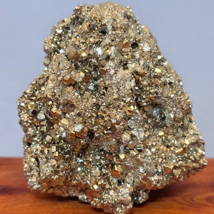 [BUNJANG] Pyrite Mineral Stone Display / 26053033 더 반짝이고 묵직한 황철석 광물 수석 팝니다