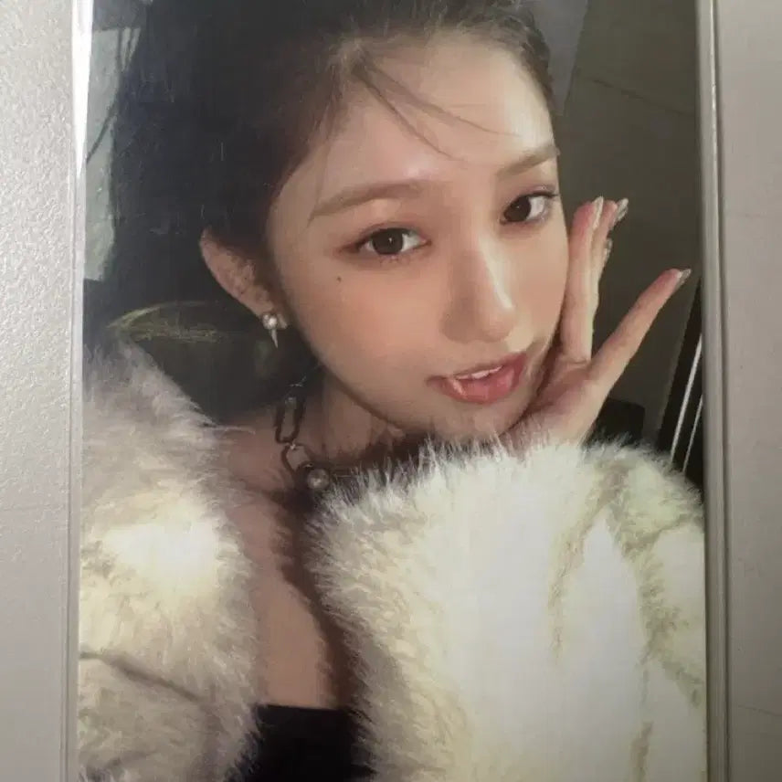 [BUNJANG] IVE (G)I-DLE After Like Soundwave Exclusive Photocard / 아이브 이서 애프터라이크 앺라 사운드웨이브 판매