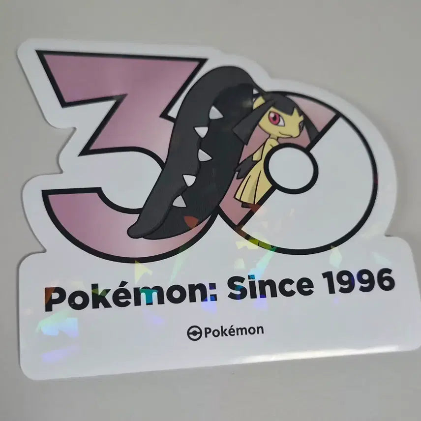 [BUNJANG] Pokemon 30th Anniversary Logo Sticker Pichu / 포켓몬 30주년 로고 스티커 입치트 판매합니다.
