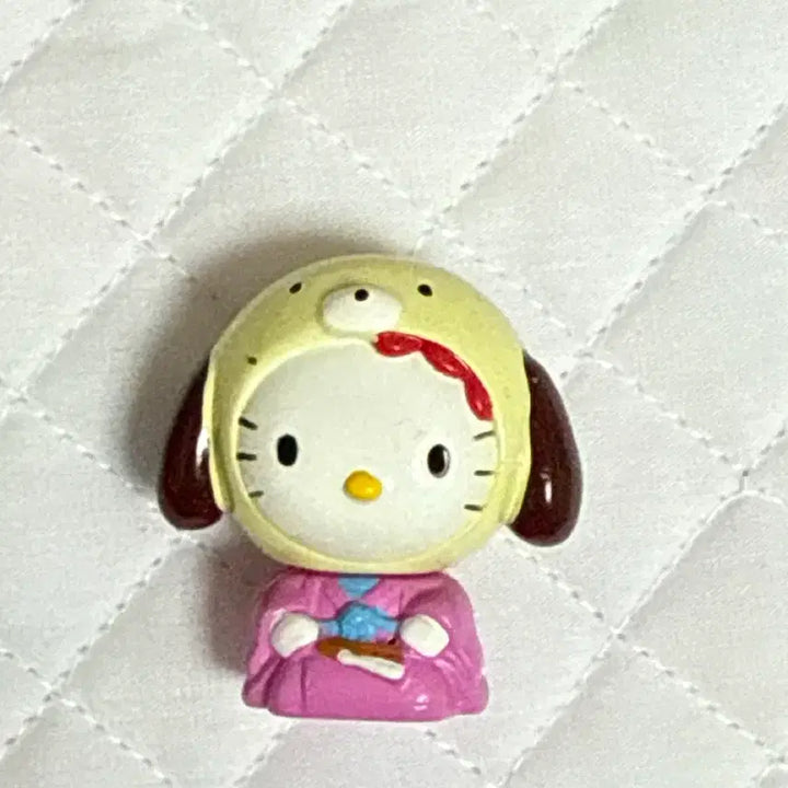[BUNJANG] Sanrio Hello Kitty Zodiac Dog Vintage Figure / 헬로키티 십이지신 십이간지 강아지 고전 피규어