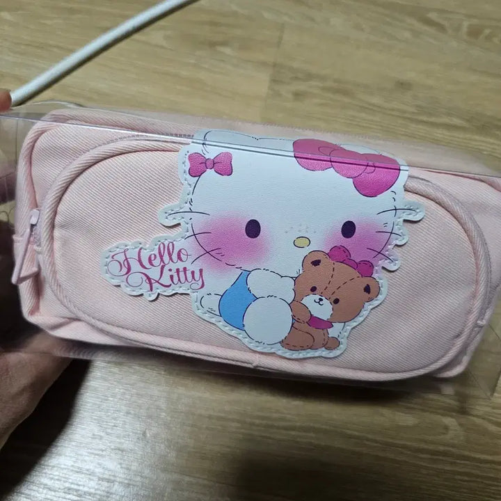 [BUNJANG] Hello Kitty Pencil Case / 키티 필통
