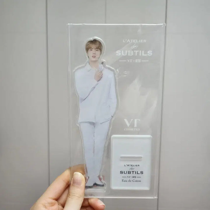 [BUNJANG] VT Cosmetics BTS Jin Acrylic Stand / VT 코스메틱 BTS 진 아크릴 스탠드