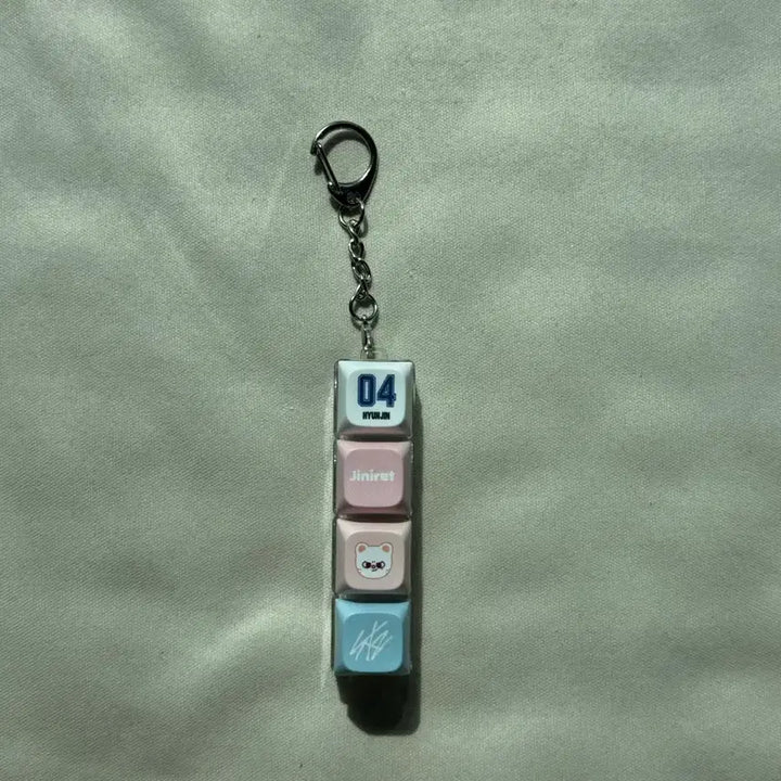 [BUNJANG] Stray Kids Hyunjin Karma Popup Genylet Keycap Keyring / 스트레이키즈 스키즈 카르마 팝업 현진 지니렛 키캡 키링 양도