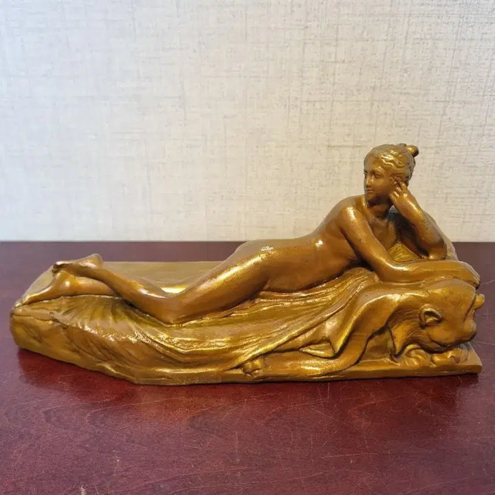 [BUNJANG] Bronze Venus Awakening Statue / [동 브론즈]  잠에서 깨어난 비너스