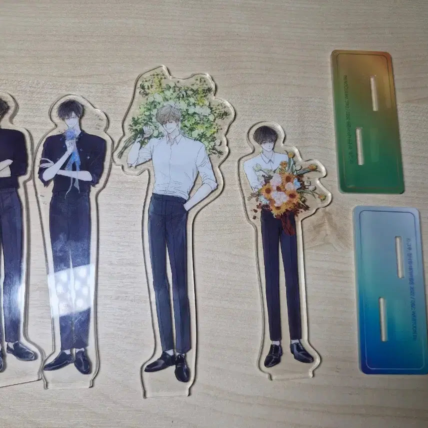 [BUNJANG] Cheonggwaneung Paradise "Cheongnakwon" Acrylic Stand - Full Set (Four Seasons) / 청사과 낙원 청낙원 아크릴 스탠드 일괄 사계