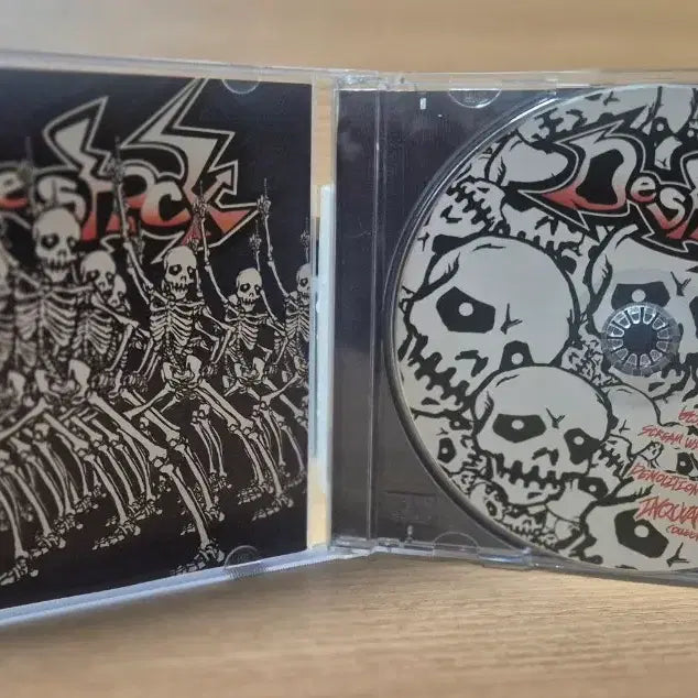 [BUNJANG] DESHOCK 1st Album DESHOCK Used CD / 디샥(DESHOCK) 1집  - DESHOCK [중고 CD]