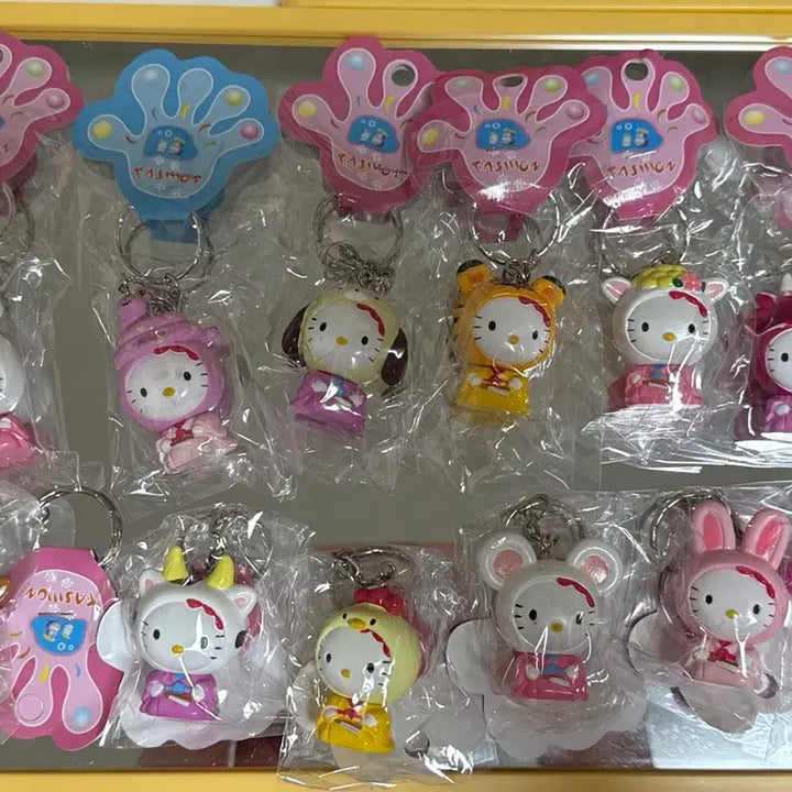 [BUNJANG] Hello Kitty Classic Keychain Figure Set - Chinese Zodiac Animals / 헬로키티 고전 열쇠고리 피규어 키링 동물탈 십이간지