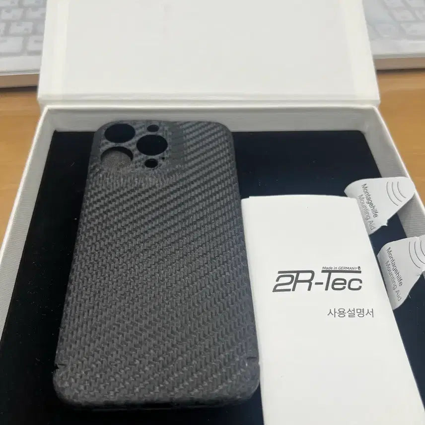[SOLD OUT] 아이폰13프로 투알텍 리얼카본케이스