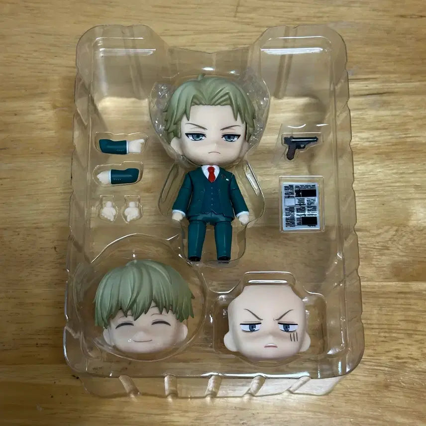 [BUNJANG] Spy x Family Loid Forger Nendoroid Figure / 스파이 패밀리 1901 로이드 포저 피규어 넨도로이드 넨도 판매