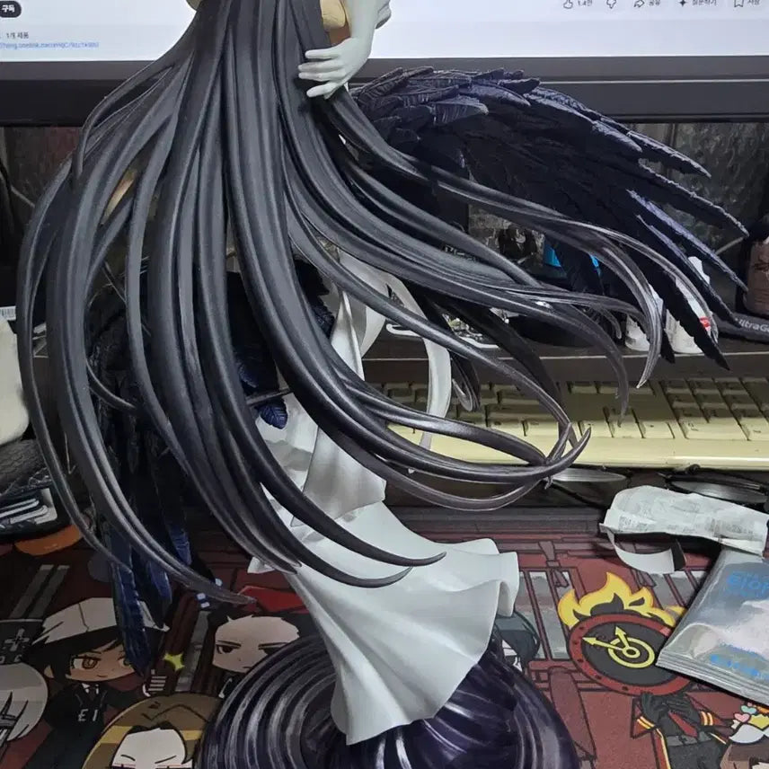 [BUNJANG] Overlord Albedo Figure - Pure White Bride Version / 오버로드 알베르도 피규어 순백의 신부 버전 팝니다.