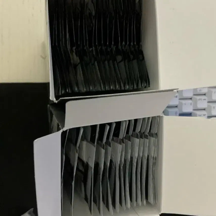 [BUNJANG] Search Pack Black Bolt 18 Packs + White Flare 14 Packs Bundle Set / 서치팩) 블랙볼트 18팩 + 화이트플레어 14팩 팝니다