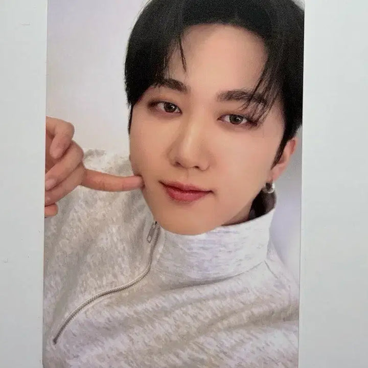[BUNJANG] Stray Kids Mahagrid Changbin Photocard / 스트레이키즈 마하그리드 3차 창빈