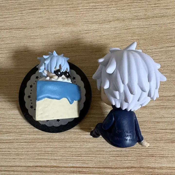 [BUNJANG] Jujutsu Kaisen Satoru Gojo Shoulder Bump Puchibasu Gacha Figure / 주술회전 고죠 어깨쿵, 푸치바스 가챠 피규어 양도