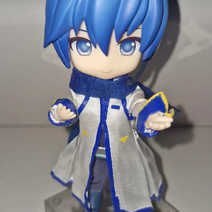 [BUNJANG] Vocaloid Kaito Nendoroid Figure / 보컬로이드 카이토 넨도돌 피규어 판매