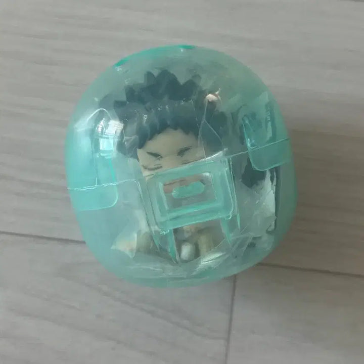 [BUNJANG] Haikyu!! Shoulder Hug Figure Iwaizumi Gacha / 하이큐!! 어깨쿵 피규어 이와이즈미 가챠 피규어