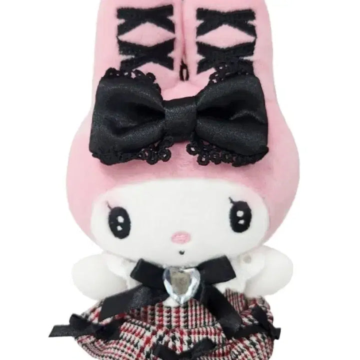 [BUNJANG] Sanrio My Melody Midnight Doll Keychain / 산리오 미드나잇 인형키링 마이멜로디