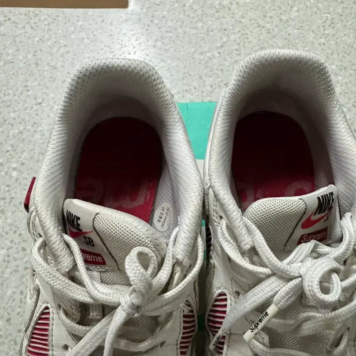 [SOLD OUT] [245]슈프림x나이키 SB 가토