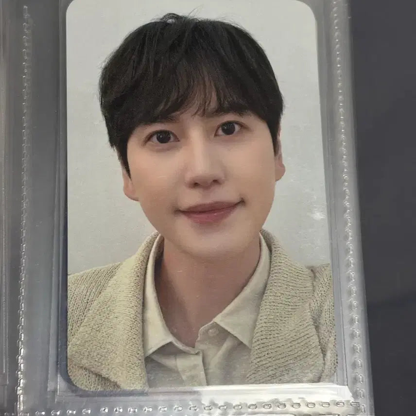 [BUNJANG] Super Junior Kyuhyun 17th Anniversary Photocard / 슈퍼주니어 슈주 규현 포카 양도 17주년