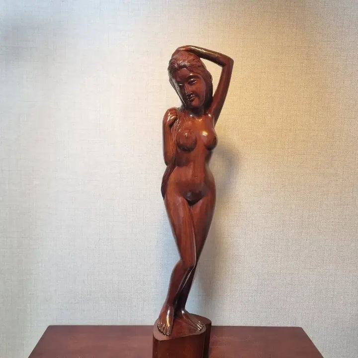 [BUNJANG] Wooden Sculpture - Shy Woman Figure - 61cm Height / [나무 조각상]  수줍은 여인상 - 높이 61cm