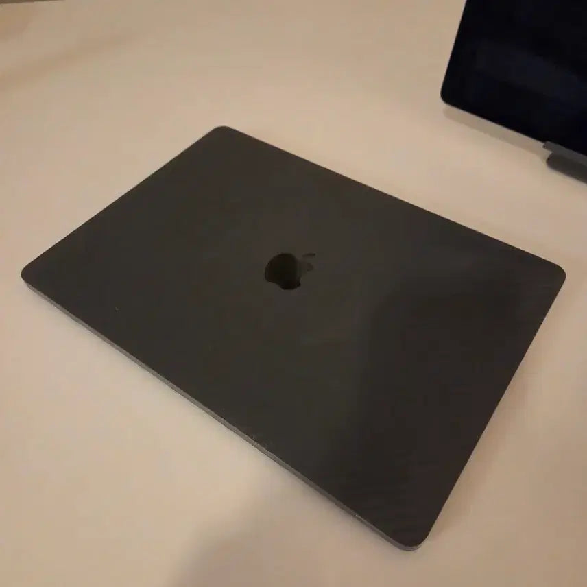 [BUNJANG] Apple MacBook Pro 13-inch i5 1TB 16GB / 애플 맥북프로 13인치 i5 1TB 16GB