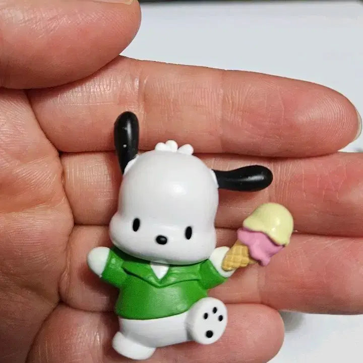 [BUNJANG] Sanrio Pochacco Ice Cream Figure (New) / 새제품 포차코 아이스크림 피규어