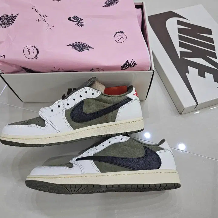 [BUNJANG] Nike Jordan Travis Scott Reverse Olive New / (270) 나이키 조던 스캇 리버스 올리브나코탭 새상품