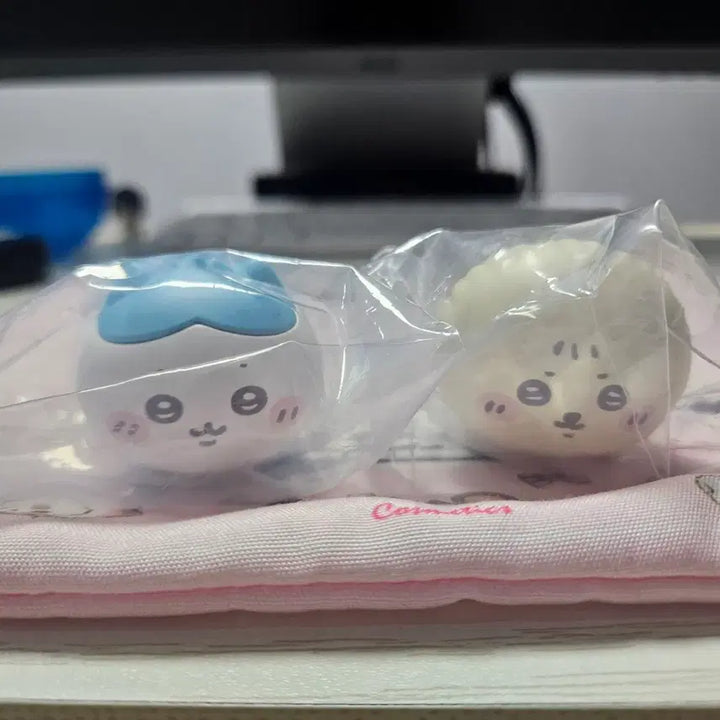 [BUNJANG] Baby Chiikawa Crawling Racco Gacha Toy / 베이비 치이카와 엉금엉금 가챠 랏코 판매