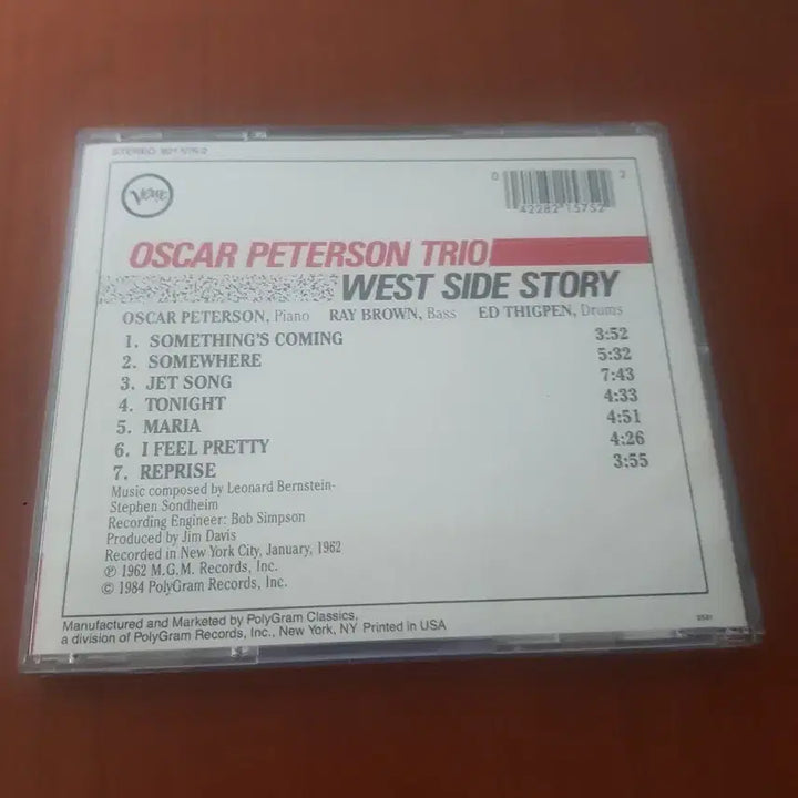 [BUNJANG] Oscar Peterson Jazz Piano Performance CD (Import) / JazzCd Oscar Peterson 재즈피아노연주음악씨디 수입시디