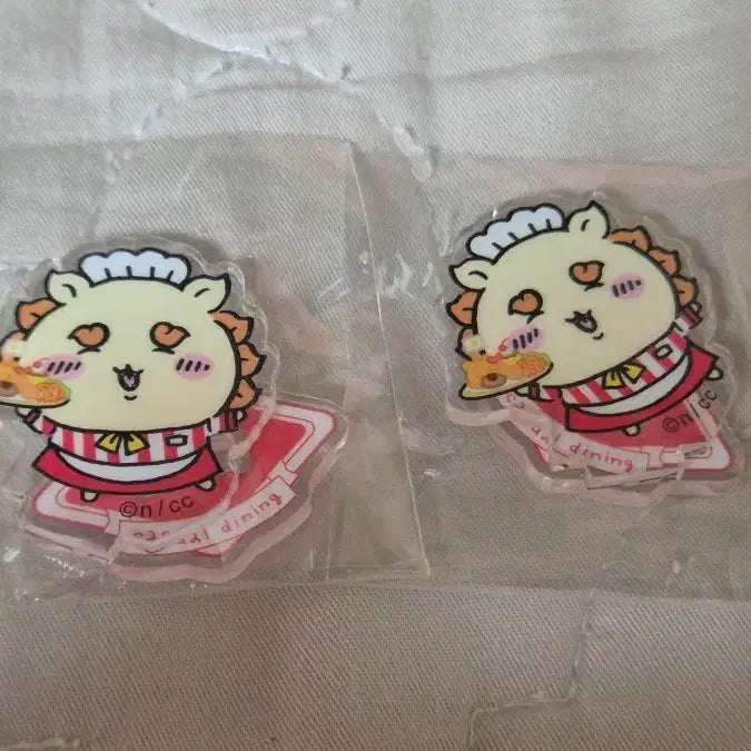 [BUNJANG] Chiikawa Restaurant Shisa Acrylic Stand / 치이카와레스토랑 시사 아크릴 스탠드