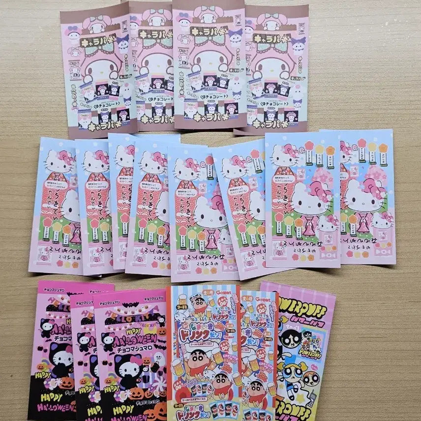 [BUNJANG] Sanrio, Crayon Shin-chan, Powerpuff Girls Sticker Set Bundle / 산리오, 짱구, 파워퍼프걸 등 스티커세트 일괄(개별가능)