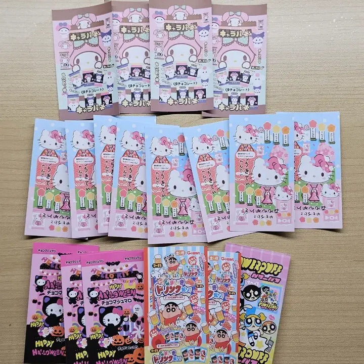[BUNJANG] Sanrio, Crayon Shin-chan, Powerpuff Girls Sticker Set Bundle / 산리오, 짱구, 파워퍼프걸 등 스티커세트 일괄(개별가능)