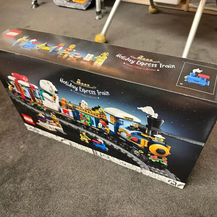 [BUNJANG] LEGO Icons Holiday Express Train 10308 Sealed / 레고 아이콘 홀리데이 익스프레스 기차 10361 미개봉