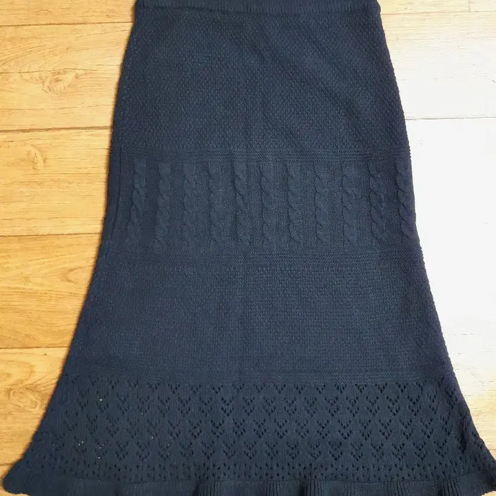 [BUNJANG] M Miss Punching Knit Skirt / 미센스  펀칭  니트  스커트