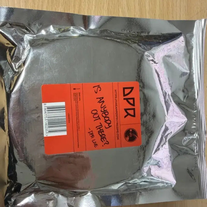 [BUNJANG] DPR Live IS ANYBODY OUT THERE? Album (Sealed, Signed) / DPRLIVE-IS ANYBODY OUT THERE? (미개봉 친필싸인)