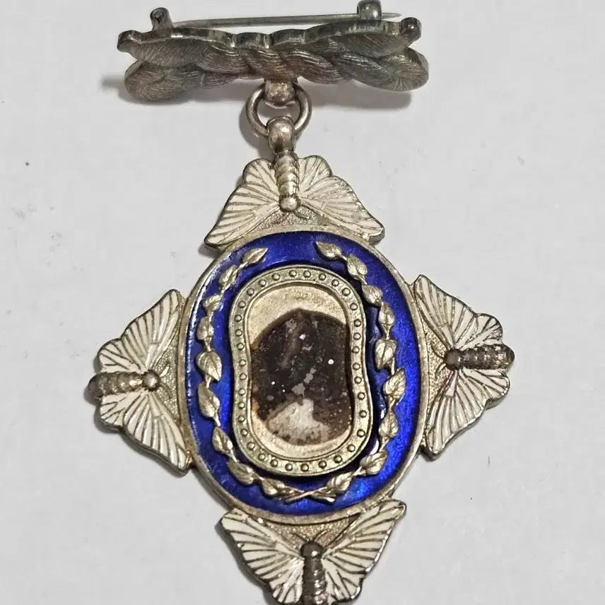 [BUNJANG] Great Japan Sericulture Association "Poongjamjang" Silver &amp; Enamel Medallion / 대일본잠업회 유공기장