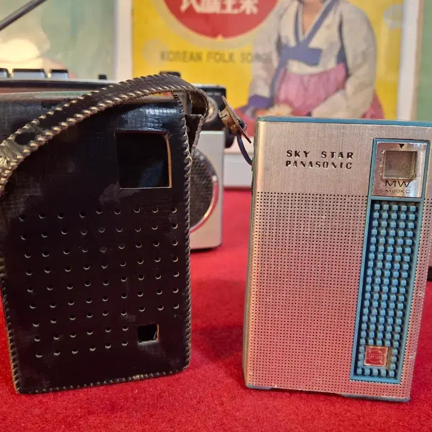 [BUNJANG] Vintage Radios (Set of 3) / 빈티지 라디오 3점