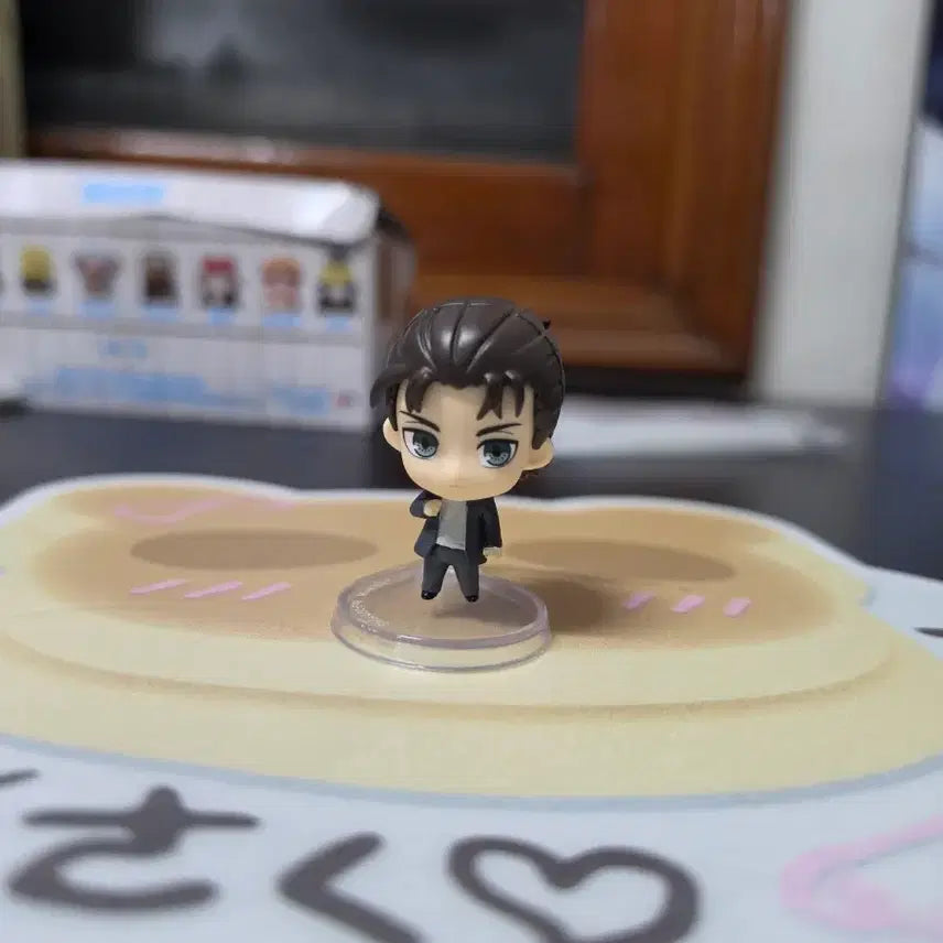 [BUNJANG] Attack on Titan Final Season Eren Standing Figure / 진격의 거인 파이널 가챠 스탠딩 피규어 에렌 판매