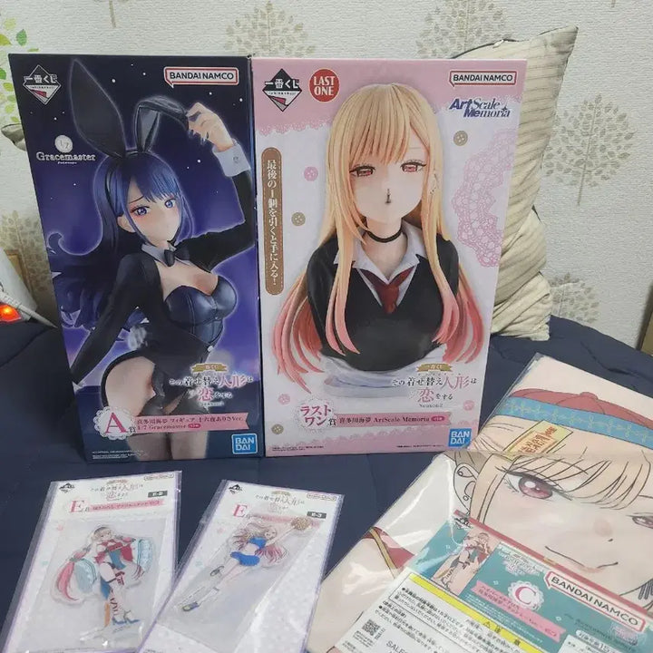 [BUNJANG] Bisque Doll Ichiban Kuji A Prize &amp; Last One Prize Acrylic Stand &amp; Tapestry Set / 직 52) 비스크돌 제일복권 A, 라스트원