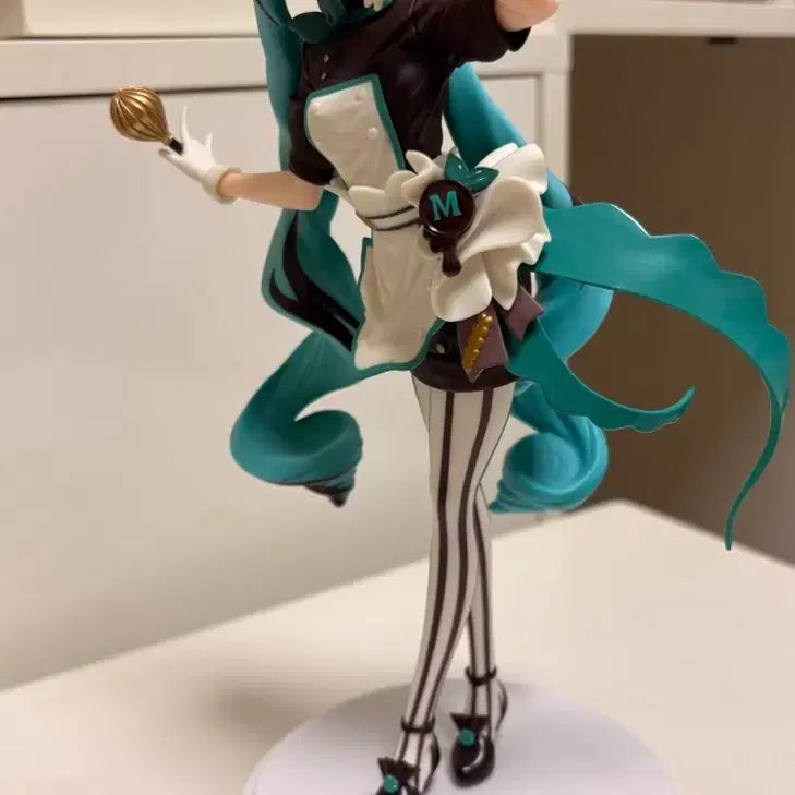 [BUNJANG] Sega Luminasta Hatsune Miku Bitter Pâtissière Figure / 세가 루미나스타 하츠네 미쿠 비터 파티시에 피규어