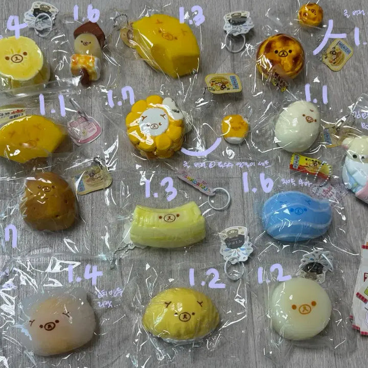 [BUNJANG] Rilakkuma Handmade Squishy Toy / 스티커 없는 건드려요) 쿠마 말랑이 리락쿠마 리락 수제 말랑이