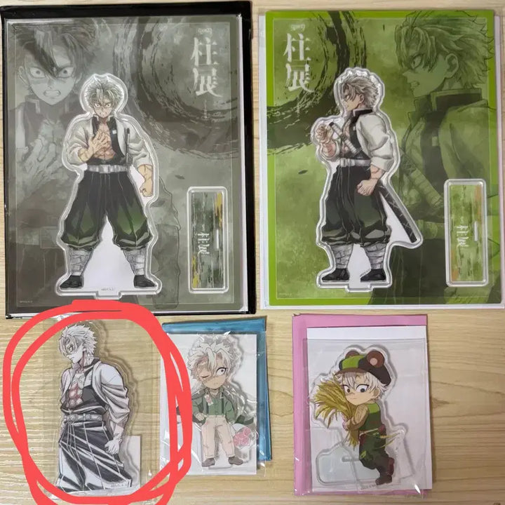 [BUNJANG] Demon Slayer Sanemi Shinazugawa Acrylic Stand Collection / 탈덕처분,급처) 귀멸의칼날 사네미 아크릴 대량 처분