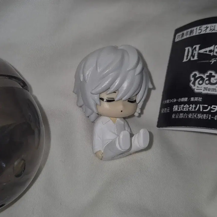 [BUNJANG] Death Note Nemurasetai &amp; Mejirushi Nendoroid Set / 데스노트 가챠 네무라세타이 +메지루시 니아