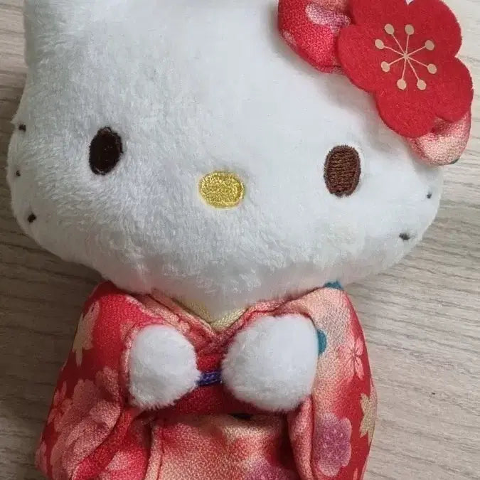[BUNJANG] Sanrio Hello Kitty Kimono Plush Keychain / 정품)기모노 키티